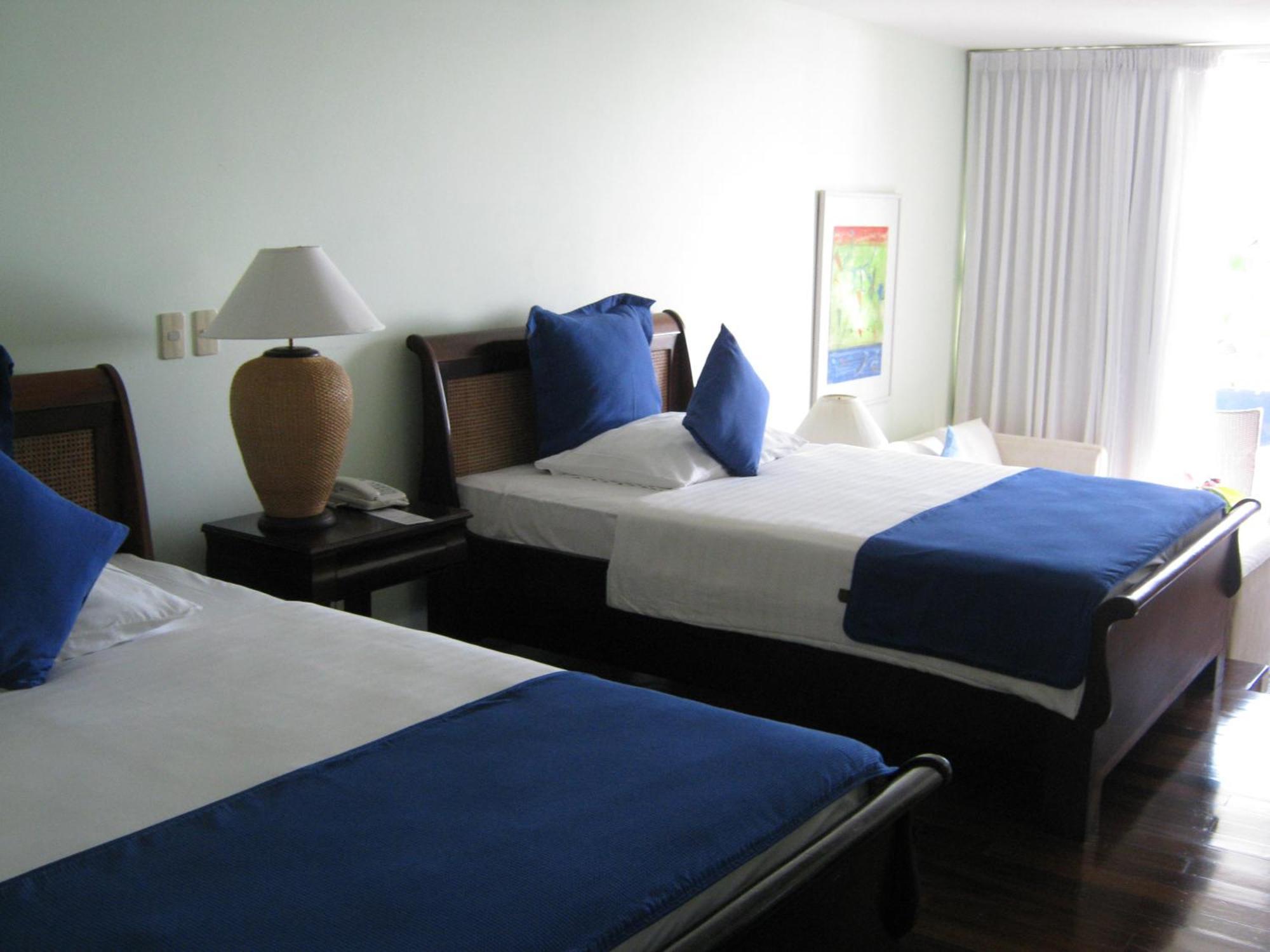 Blue Haven Hotel - Bacolet Bay - Tobago Scarborough Room photo